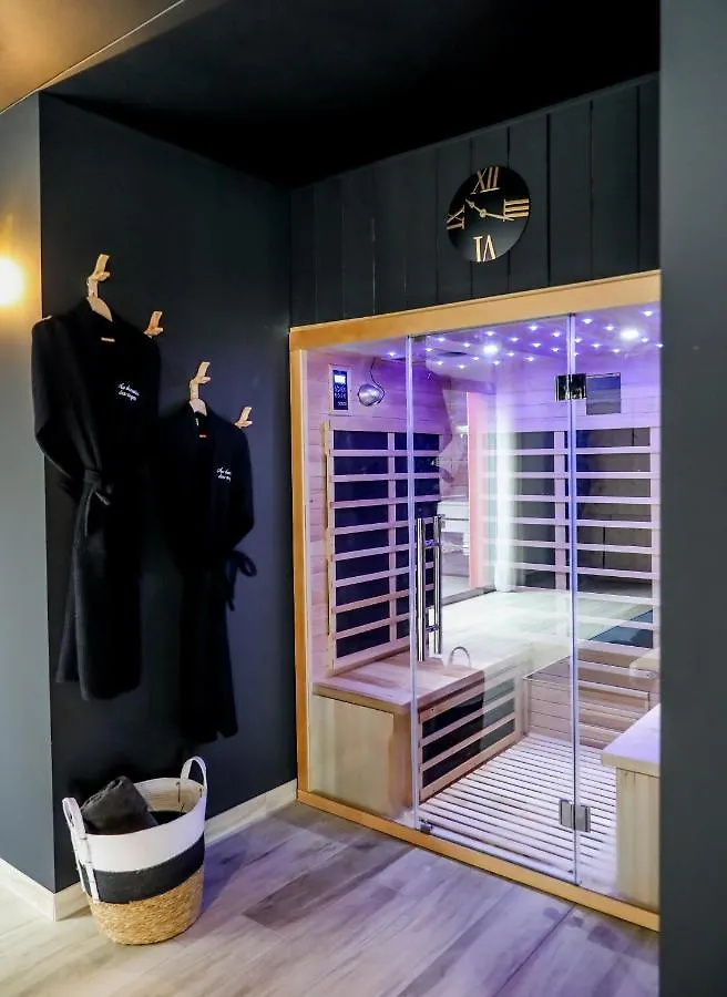 Au Domaine Des Anges, 3 Gites Luxueux Avec Jacuzzi Privatif, Sauna, Mini-Piscine, Piscine Exterieure Chauffee En Saison Bain-de-Bretagne