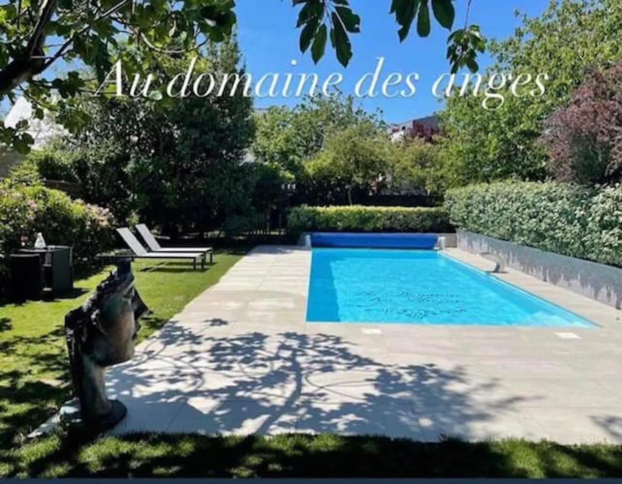 Au Domaine Des Anges, 3 Gites Luxueux Avec Jacuzzi Privatif, Sauna, Mini-Piscine, Piscine Exterieure Chauffee En Saison Bain-de-Bretagne 0*,  France